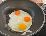 Foto langkah ke 2 dari resep Kwetiau Goreng Medan pakai Telur Bebek.