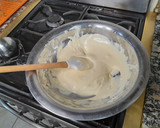 Foto del paso 2 de la receta: Bombones de chocolate blanco con relleno de ganache de naranja