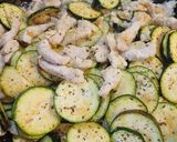 # 23 11 03 Egy újabb "munch" egy tepsis csudi recept fázis 4 fotója