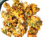 A picture of step 7 of Methi and Palak ke Pakode.