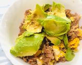 Gambar langkah 3 resipi Tuna Avocado Sandwich [Eat Clean].