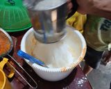 Foto langkah ke 2 dari resep Banana Cake - Bolu Pisang Kukus.