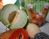 Foto langkah ke 1 dari resep Es Bul Bul,Buah segar.