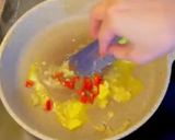 Foto langkah ke 2 dari resep Conchiglie Aglio Olio.