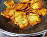 Foto langkah ke 4 dari resep Emping Pisang Karamel.