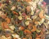 Foto del paso 2 de la receta: Tallarines con verduras y langostinos