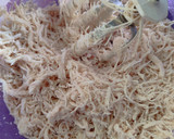 Foto langkah ke 2 dari resep Abon Ayam Pedas Homemade.
