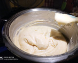 Foto del paso 4 de la receta: Lionesas de Vainilla rellenas de Nata Montada