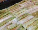 A picture of step 4 of Leek Dolmades.