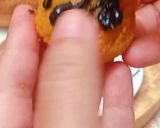 Foto langkah ke 5 dari resep Bola Bola Pisang Coklat.