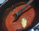Foto del paso 2 de la receta: Súper canelón relleno de espinaca, queso y ricota + salsa pomodoro y bechamel