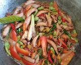Foto langkah ke 2 dari resep Tumis Pete Cumi Asin.