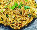 हक्का नूडल्स (Hakka Noodles recipe in hindi) रेसिपी चरण 5 फोटो