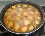 Foto del paso 7 de la receta: Albóndigas de pollo en salsa