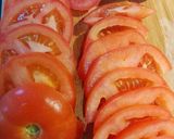 Foto del paso 1 de la receta: Ensalada de tomates y chalotas