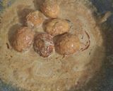 Gambar langkah 5 resipi Telur Rebus Masak KarKur (Kari Kurma).