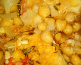 Foto del paso 6 de la receta: Merluza estofada con garbanzos
