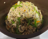 Foto del paso 6 de la receta: Redondo de pollo relleno de setas con guarnición de verduras