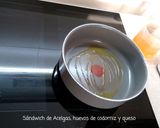 Foto del paso 2 de la receta: Sándwich de Acelgas, Huevos codorniz y Queso
