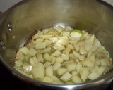 Foto del paso 3 de la receta: Crema de alcachofas y calabacín con nata
