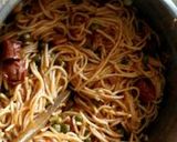 A picture of step 3 of Spaghetti with beef stew and Vegetables.