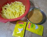 A picture of step 1 of Pakoray fries.