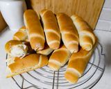 A világ legfinomabb hot-dog kiflije 🌭 recept fázis 5 fotója