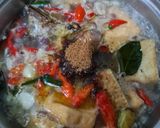 Foto langkah ke 3 dari resep Mangut Pedas Bumbu Iris.
