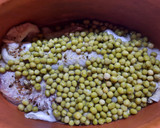 Foto del paso 2 de la receta: Merluza con arvejas y salsa de roquefort