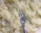 A picture of step 2 of Chur-Chur Naan.