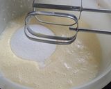 Foto del paso 2 de la receta: Budín con crema de leche súper esponjoso