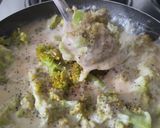 Foto del paso 7 de la receta: Brócoli con queso cremoso🥦🧀🥛🥯🍚🍱