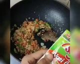 Foto langkah ke 3 dari resep Nasi Goreng Shirataki Ikan Tuna.