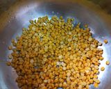 A picture of step 1 of Kulfa (purslane) saag.