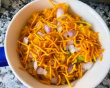 A picture of step 5 of Batata Poha.