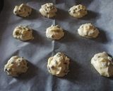 Foto del passaggio 3 della ricetta Dolcetti alla ricotta e gocce di cioccolato