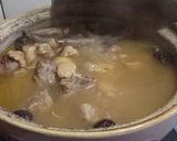 栗子雞腳排骨煲湯的食譜步驟3照片