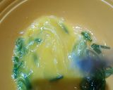 Foto langkah ke 2 dari resep Omelette Jamur Kancing.
