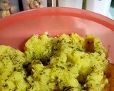 Foto langkah ke 4 dari resep Chicken katsu with mashed potato.
