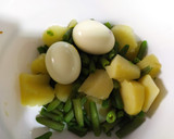 Foto del paso 3 de la receta: Judías verdes con patatas huevo y atún