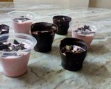 A picture of step 10 of Chocolate cups and Strawberry Mousse.