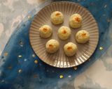 A picture of step 5 of Malai ladoo.