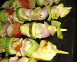 Фото кроку 3 до Куриные шашлычки в духовке / Chicken souvlaki in oven.