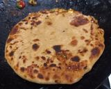 A picture of step 7 of Stuffed Pizza Paratha.