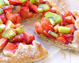 Foto del paso 1 de la receta: Galette de fresas y kiwi