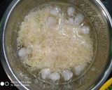 A picture of step 2 of Royal American falooda.