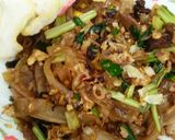 Foto langkah ke 3 dari resep Kwetiaw Goreng Express.