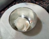 A picture of step 2 of Peanut butter soup in white butter.