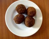 A picture of step 11 of Scotch Eggs.