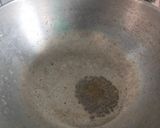 A picture of step 2 of Tangy tomato noodles.